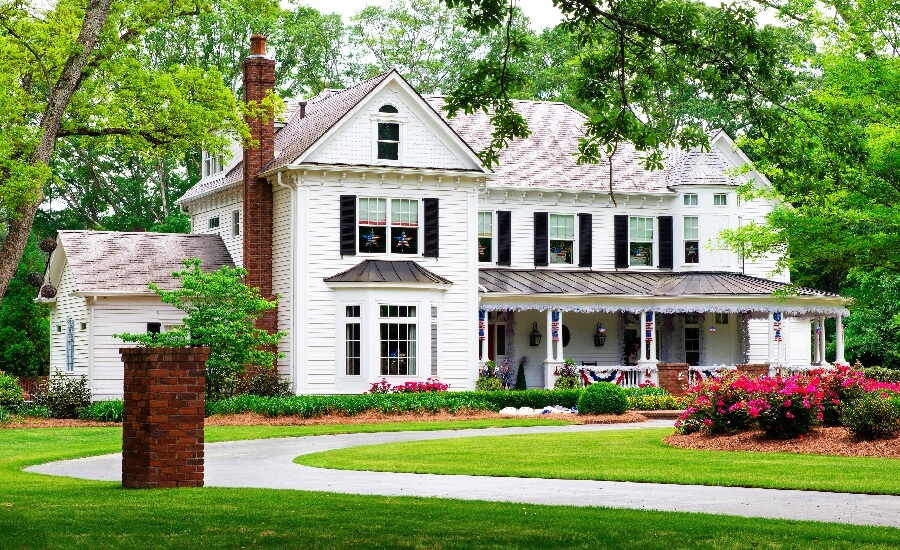 historic home with homeowners insurance coverage - Blue Lion Insurance Advisors